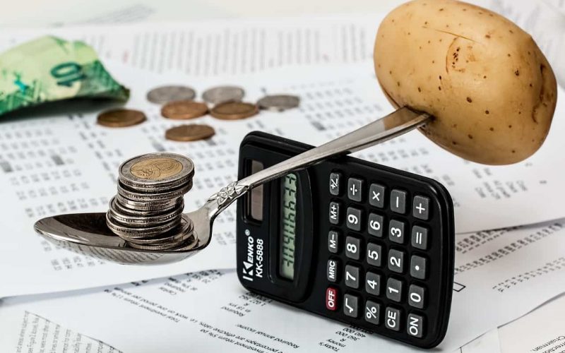 coins, calculator, budget-1015125.jpg