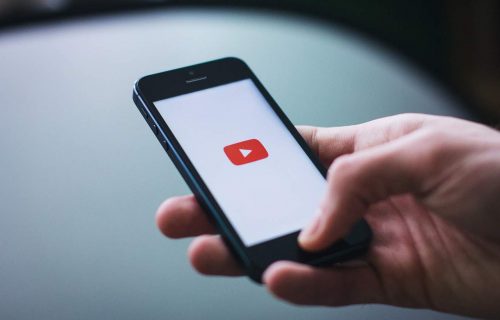 youtube, iphone, smartphone-2617510.jpg